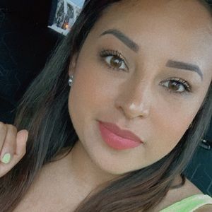 Meet your Posher, Vianely